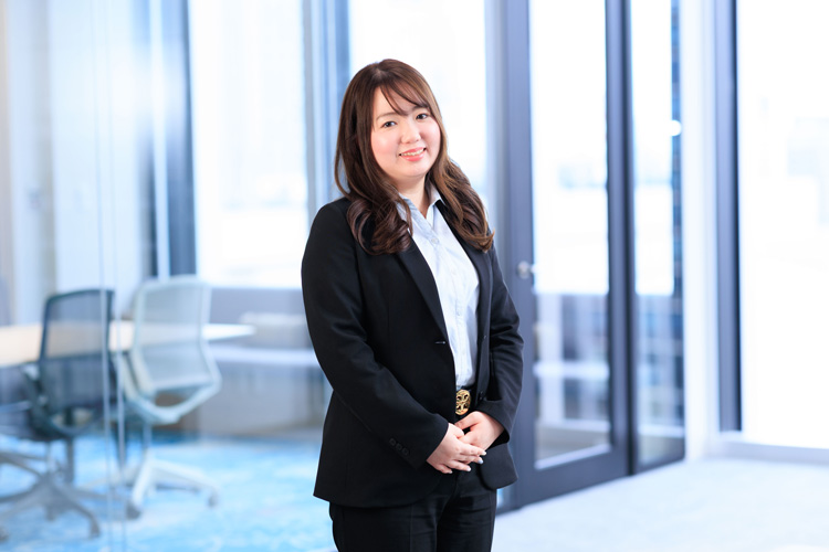 友田かおり